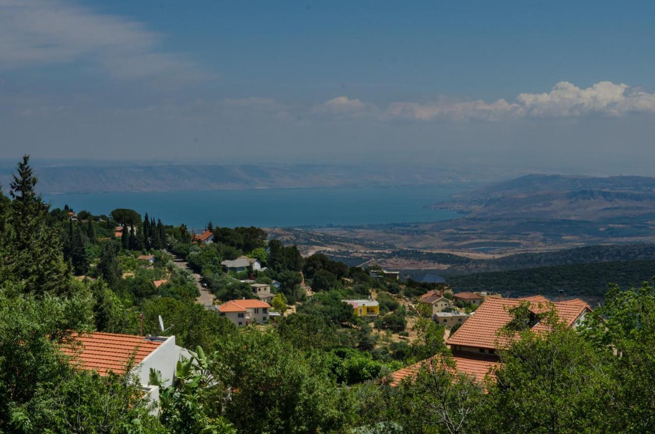 Jasmin Suite סוויטת יסמין Amirim Exteriér fotografie